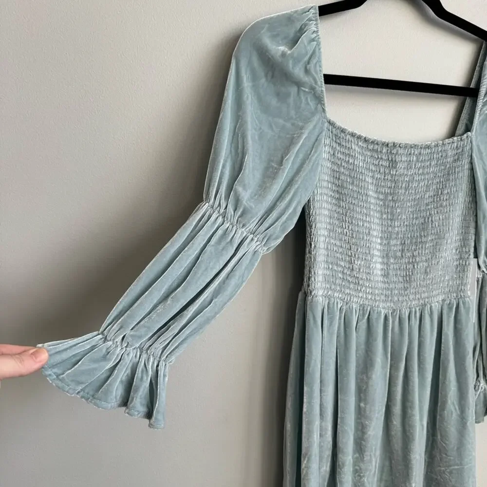 NEW Reformation Albi Long Sleeve Velvet Mini Dress in Turquoise Size XS - Picture 4 of 11